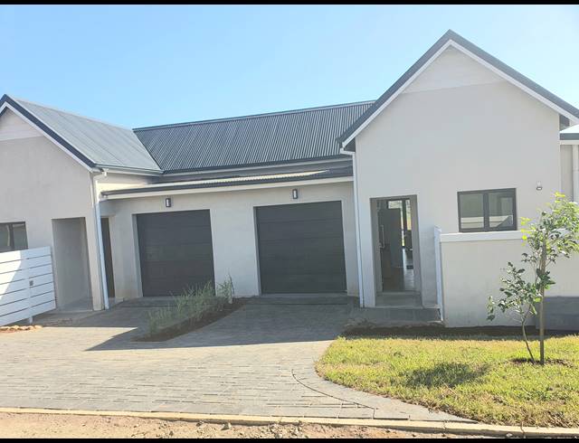 3 BEDROOM TOWNHOUSE SOLD IN ST JOHNS VILLAGE